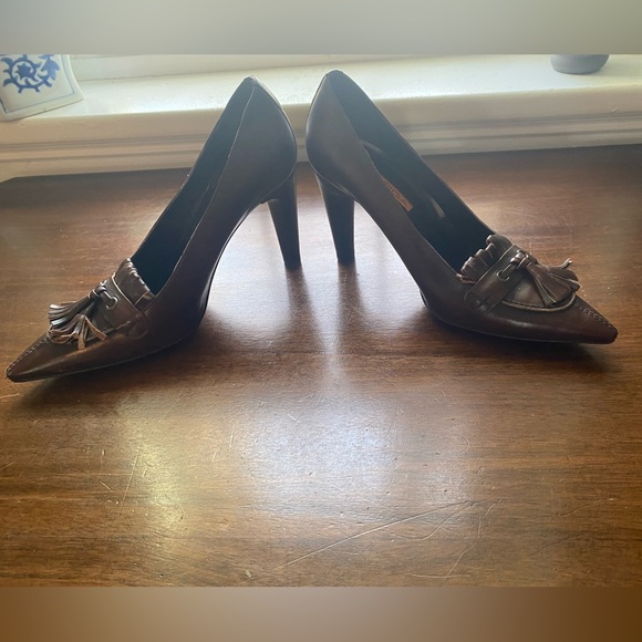 Via Spiga Italian made pointed toe brown loafer style w/ tassels heel -6.5 - Picture 10 of 11